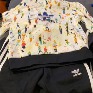 Boys Adidas hoodie set size 4-5